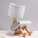 Companheiro de Luz – Luminária Articulada em Madeira