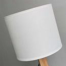 Companheiro de Luz – Luminária Articulada em Madeira